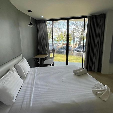 Phuket Muay Thai Hotel Rawai Beach Ngoại thất bức ảnh